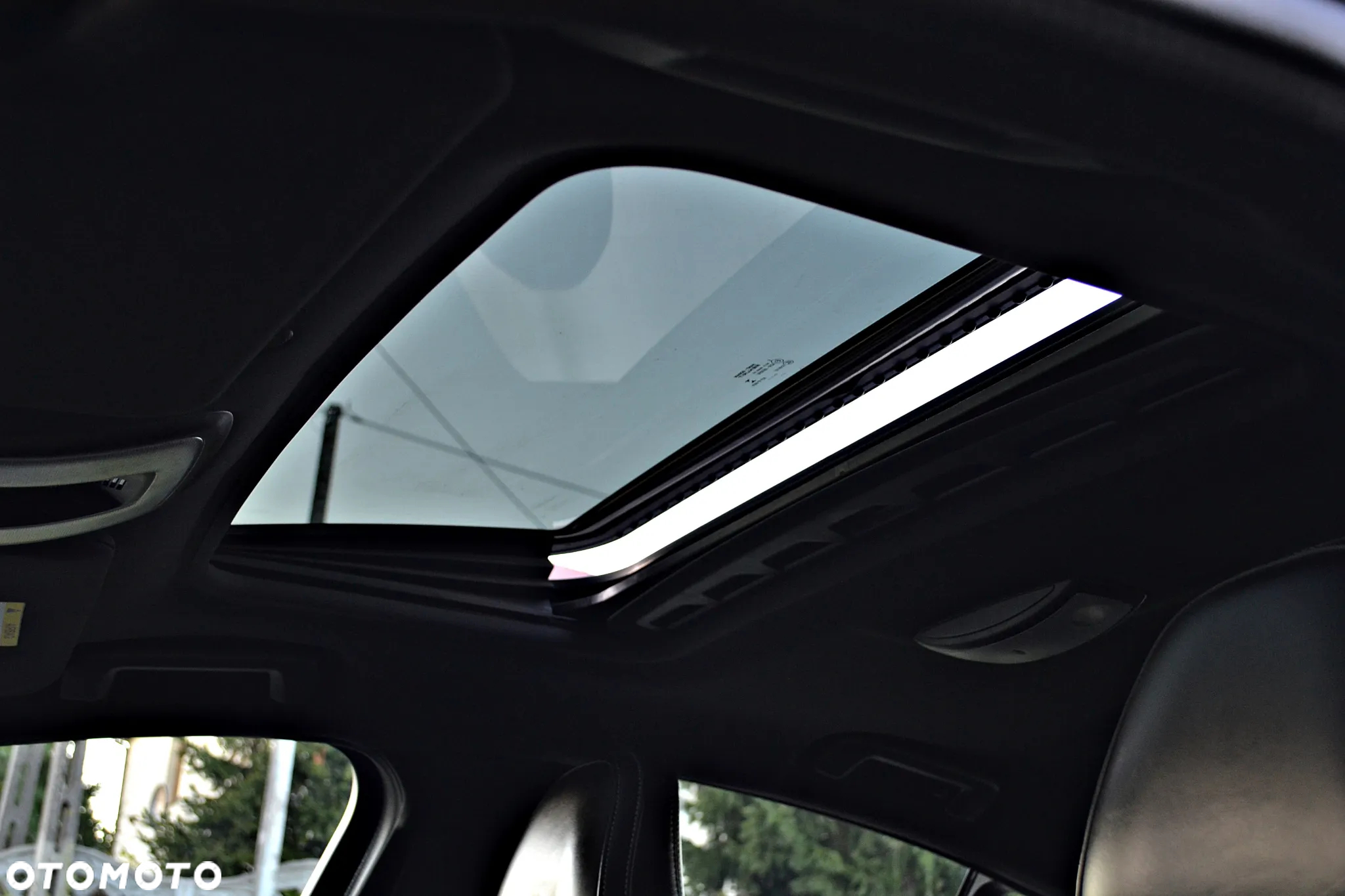 Volvo S60 D4 Geartronic RDesign - 36
