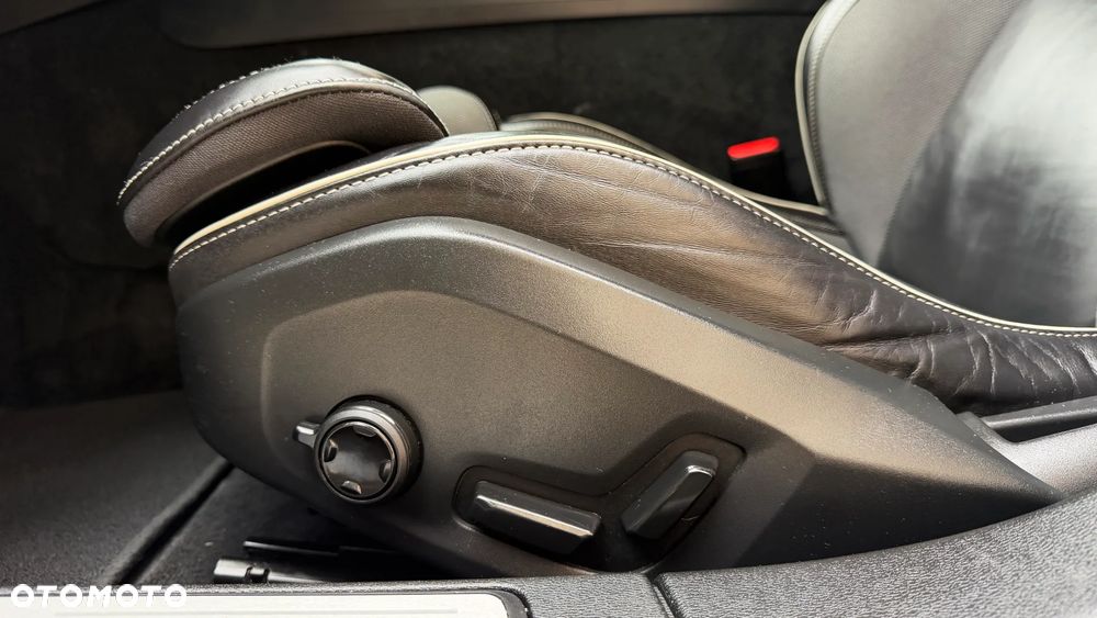 Volvo V60 B3 B Inscription - 20