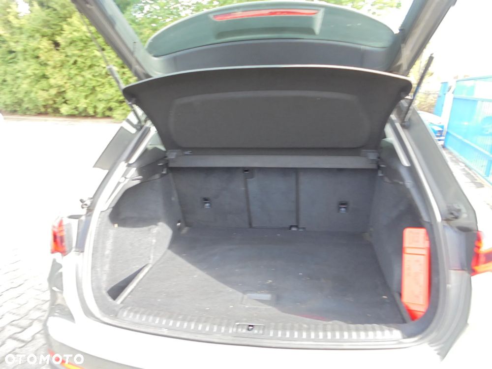 Audi Q3 2.0 TDI S tronic - 15