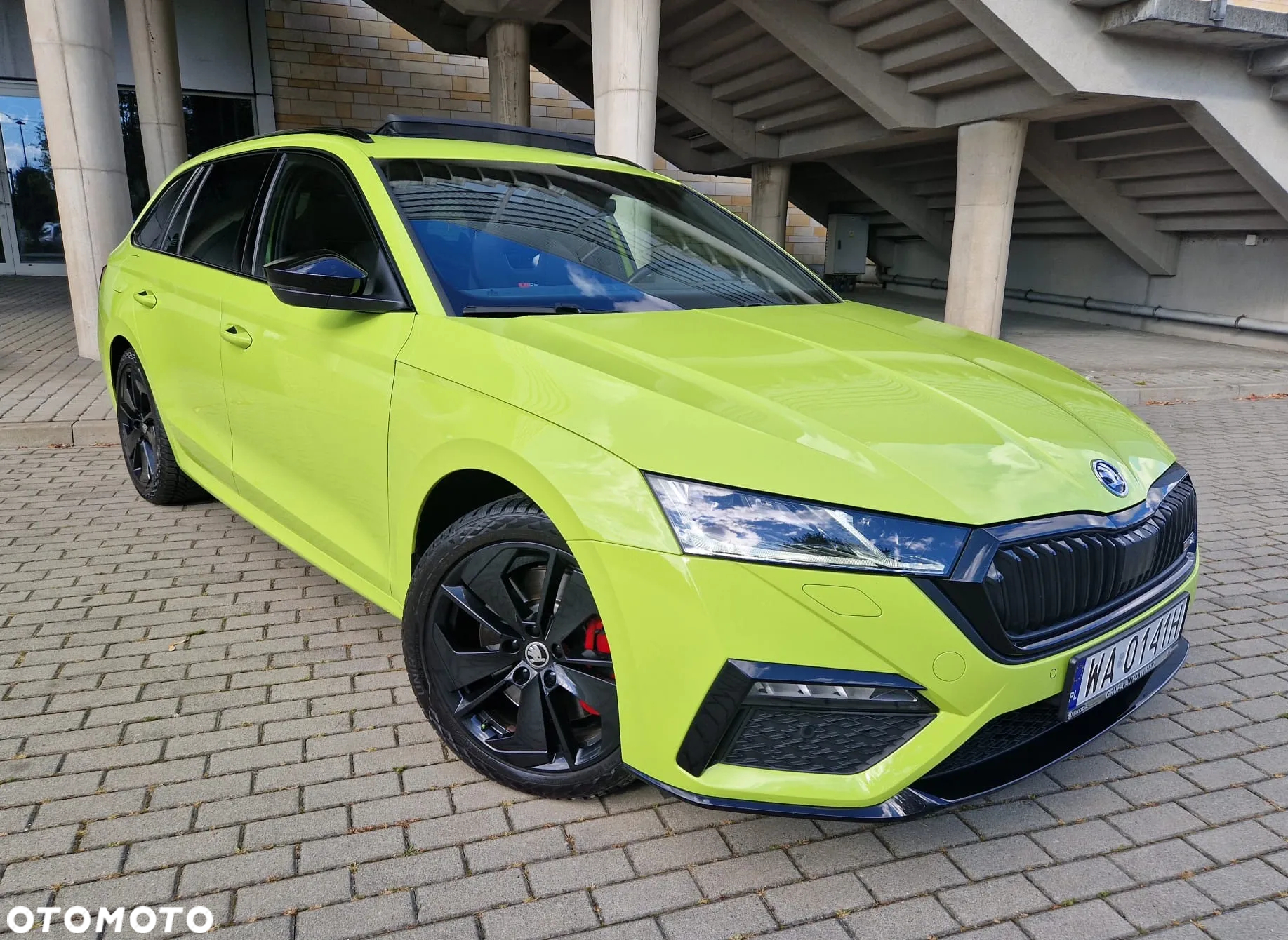 Skoda Octavia 2.0 TSI RS DSG - 21
