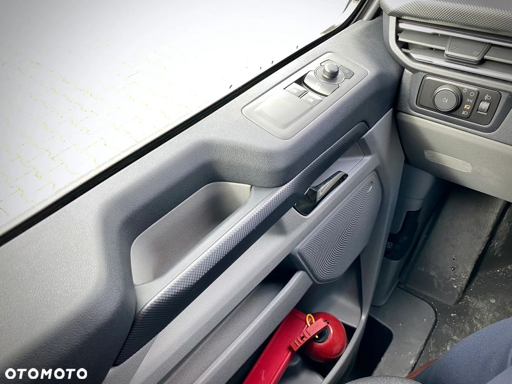 Ford Transit Custom Van TREND L2 - 23