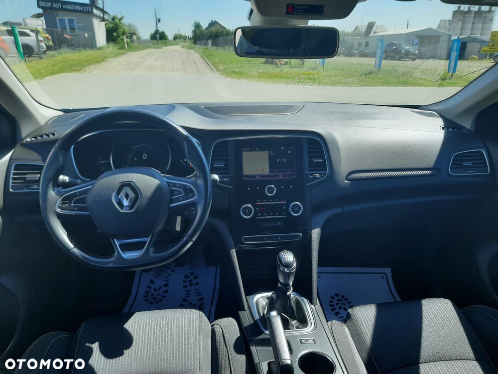 Renault Megane 1.2 Energy TCe Limited - 8