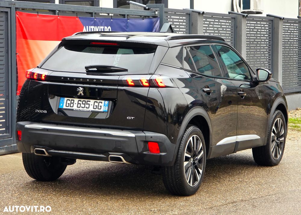 Peugeot 2008 PureTech 155 EAT8 GT - 5