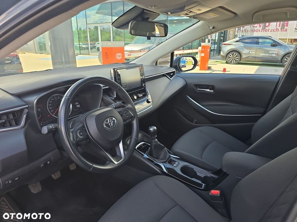 Toyota Corolla - 11