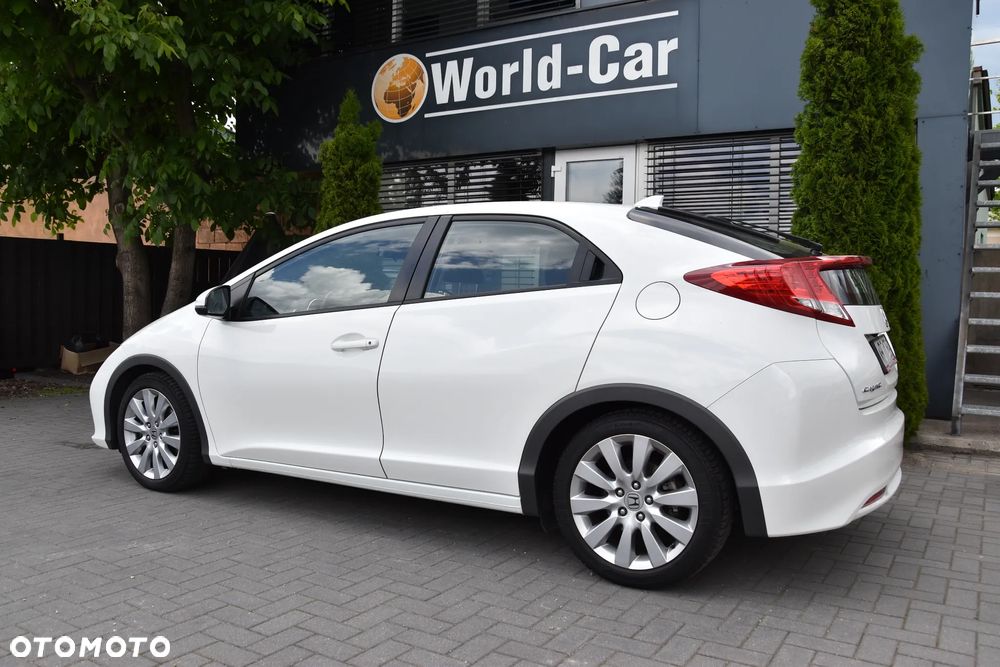 Honda Civic 1.8 Executive - 10