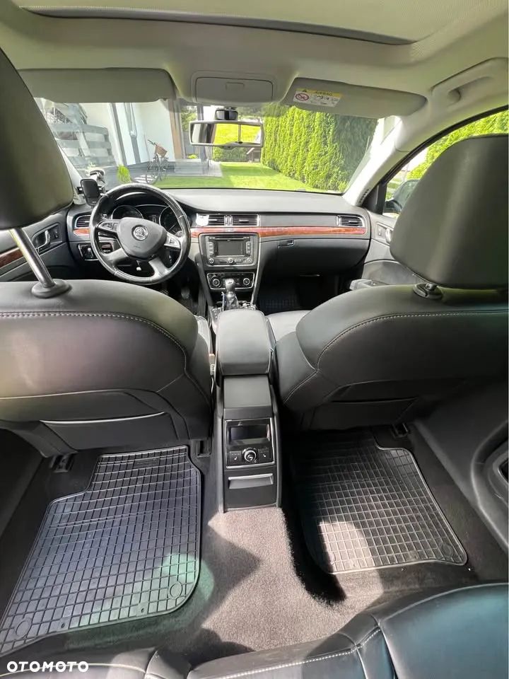 Skoda Superb 1.6 TDI Elegance Greenline - 9