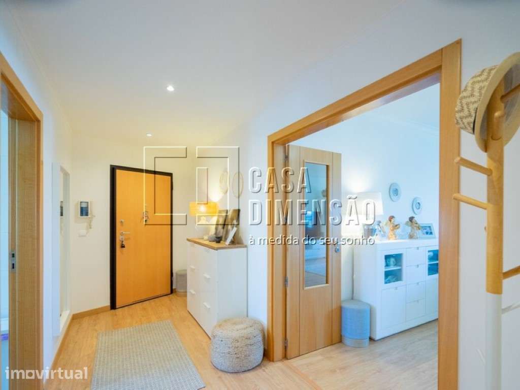 Apartamento de tipologia T3 com Garagem na Serra de Carnaxide, como... - Grande imagem: 4/55
