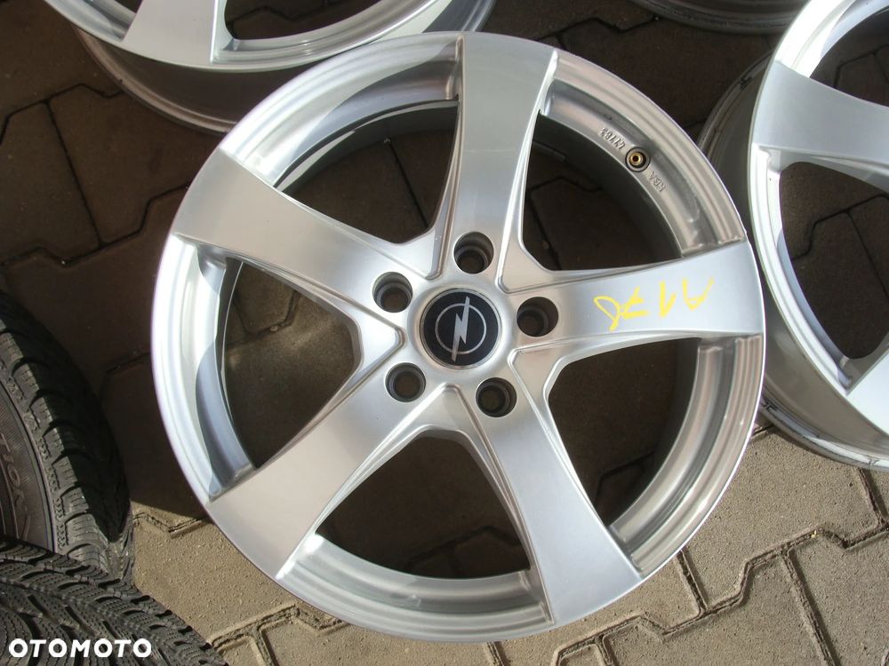 a178 5x115 Opel Astra J Zafira C Insignia B Cascada Antara 7jx17 czujniki - 2