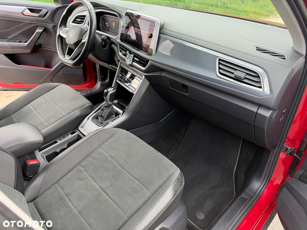 Volkswagen T-Roc 2.0 TDI SCR DSG ACTIVE - 14