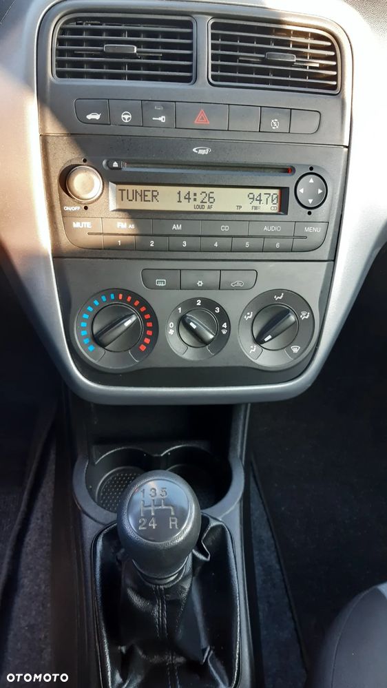 Fiat Punto 1.2 Young - 7