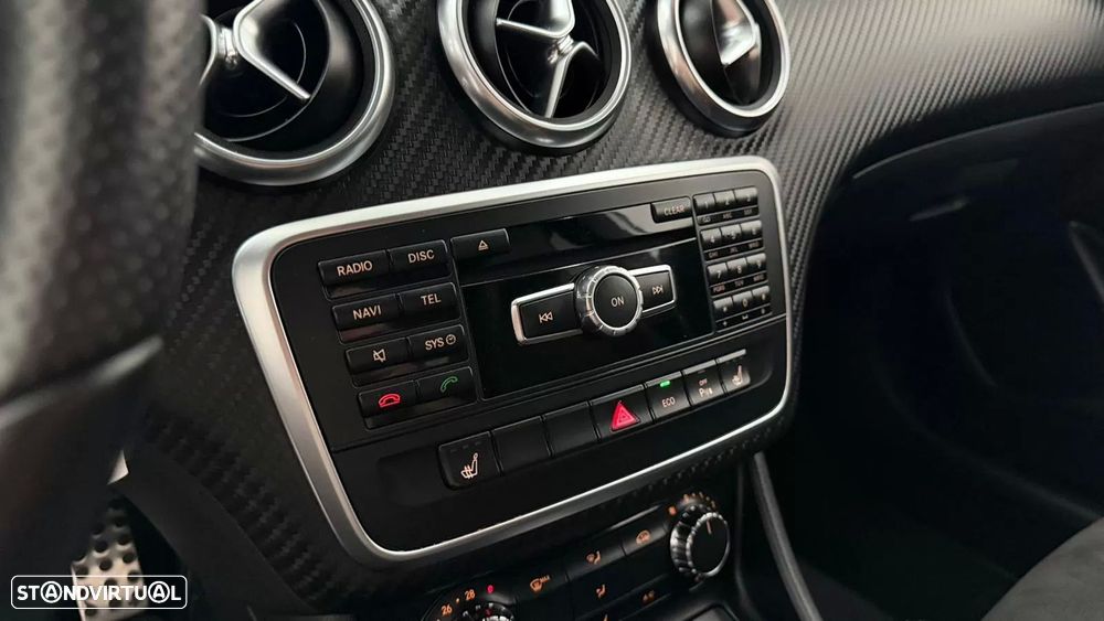 Mercedes-Benz A 200 CDI BE AMG Line - 12