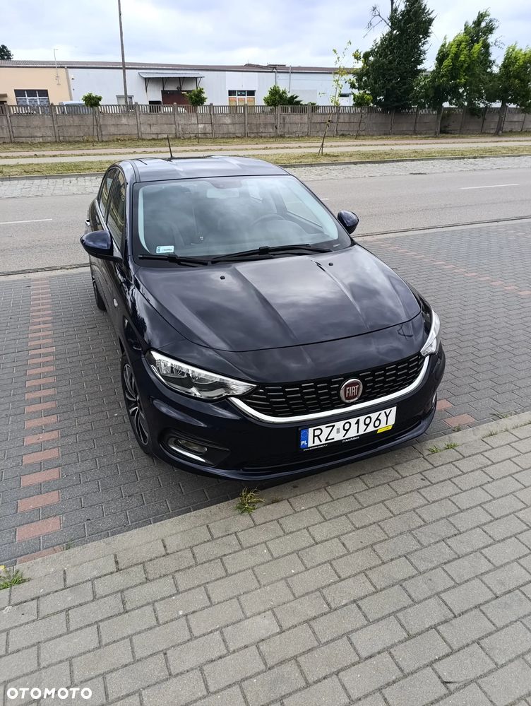 Fiat Tipo 1.4 16V Lounge - 1