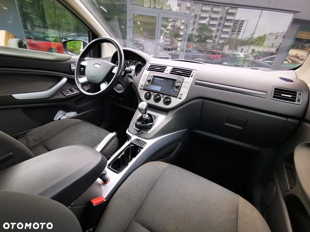 Ford Kuga 2.0 TDCi 2x4 Trend - 7