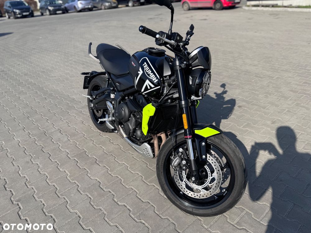 Triumph Trident - 2