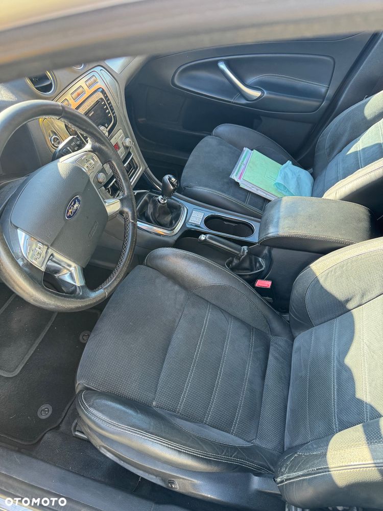 Ford Mondeo 2.2 TDCi Ghia - 6