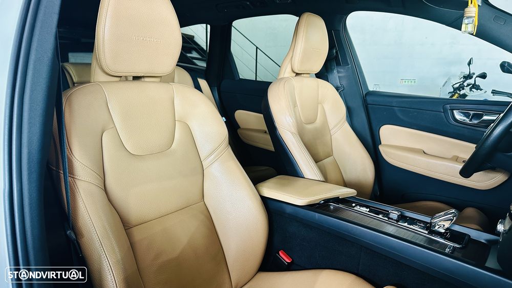 Volvo XC 60 2.0 T6 PHEV Inscription AWD - 22