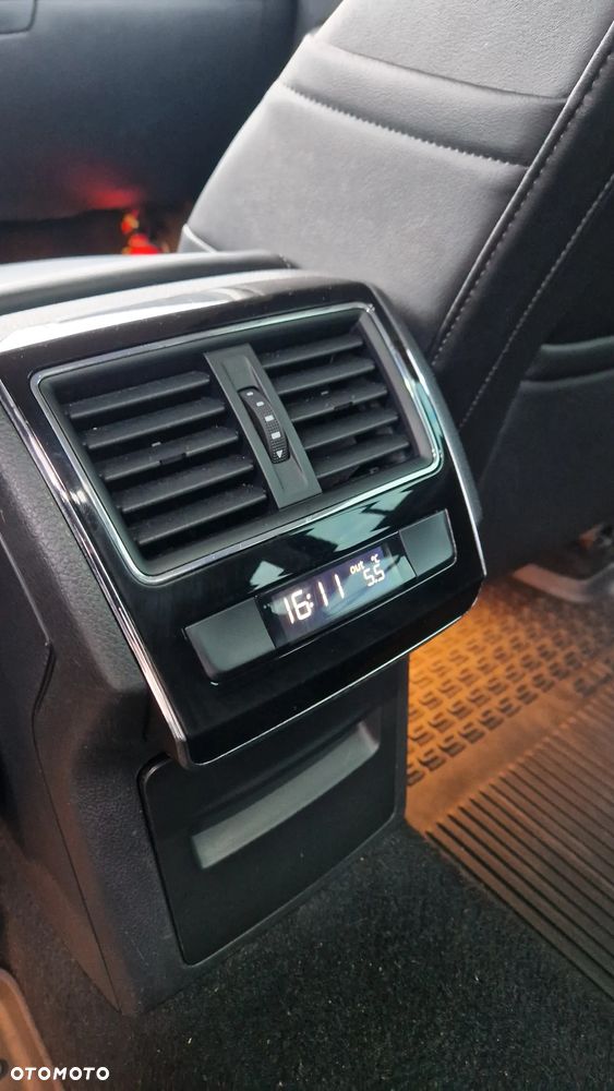 Skoda Superb 1.6 TDI GreenLine - 31