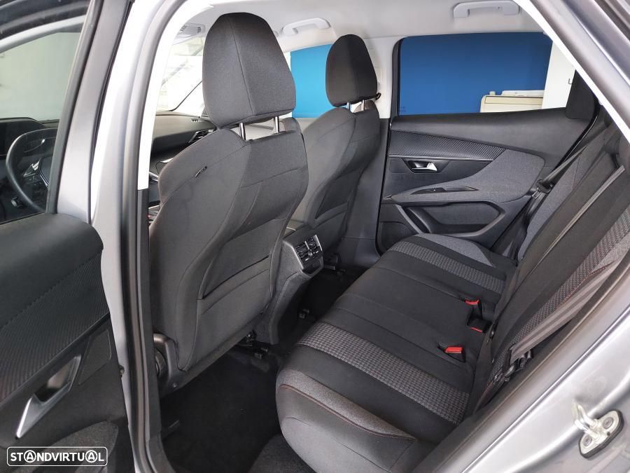 Peugeot 3008 1.5 BlueHDi Active - 16