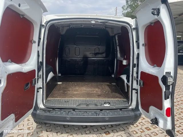 Renault KANGOO Dci 6 Velocidades - 6