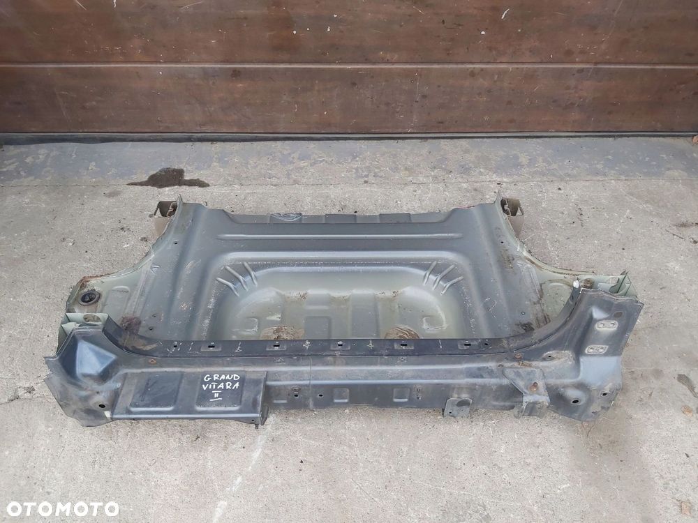 Suzuki Grand Vitara II JT podłoga pas tylny wanna tył - 1