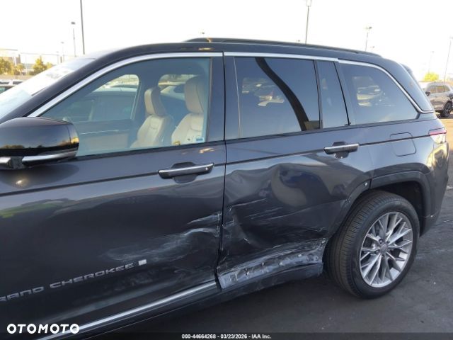 Jeep Grand Cherokee - 13
