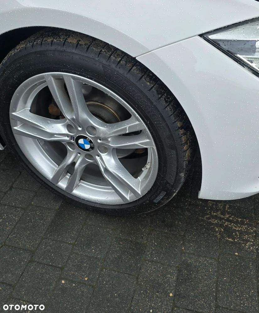BMW Seria 3 320d Efficient Dynamics Edition - 23
