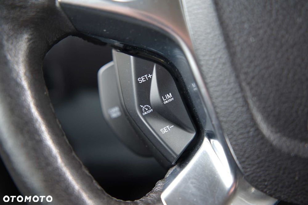 Ford Transit Custom L2H2 - 27