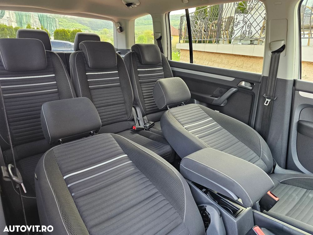 Volkswagen Touran 1.6 TDI DPF BlueMotion Technology DSG Cup - 16