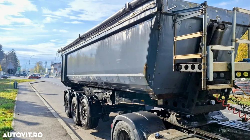 Schmitz Cargobull SKI24 - 1