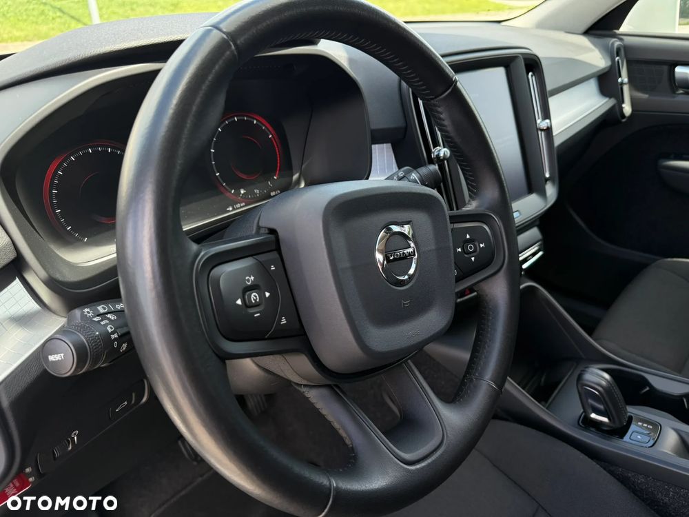 Volvo XC 40 T3 - 24