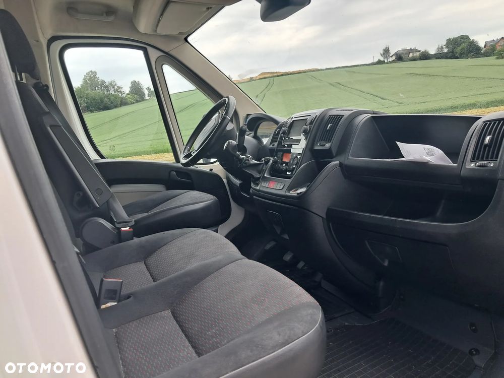 Peugeot BOXER - 12