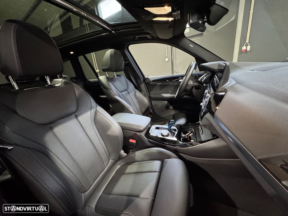 BMW iX3 M Sport Impressive - 34