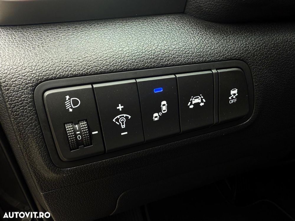 Hyundai Tucson 2.0 CRDI 4WD Automatik Style - 36