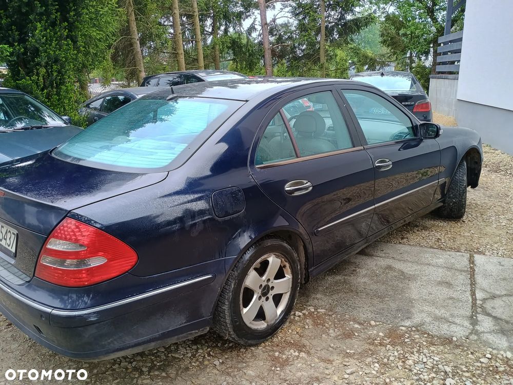 Mercedes-Benz Klasa E 270 CDI Avantgarde - 4