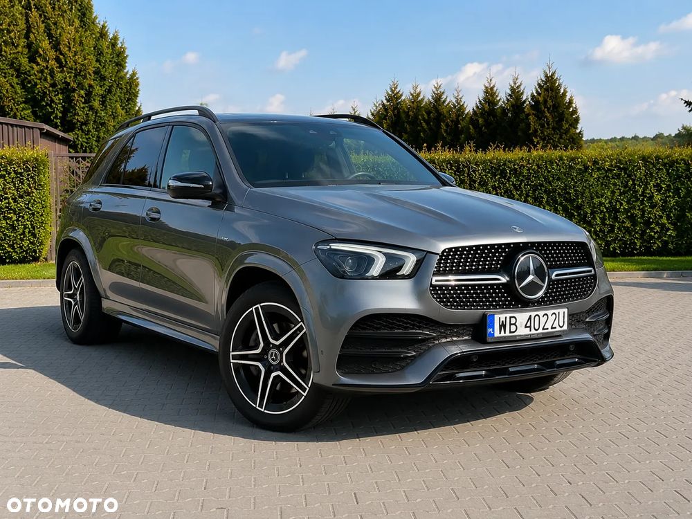 Mercedes-Benz GLE - 1