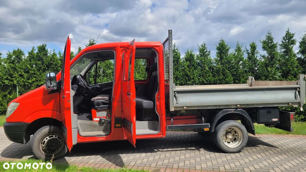 Mercedes-Benz Sprinter - 9