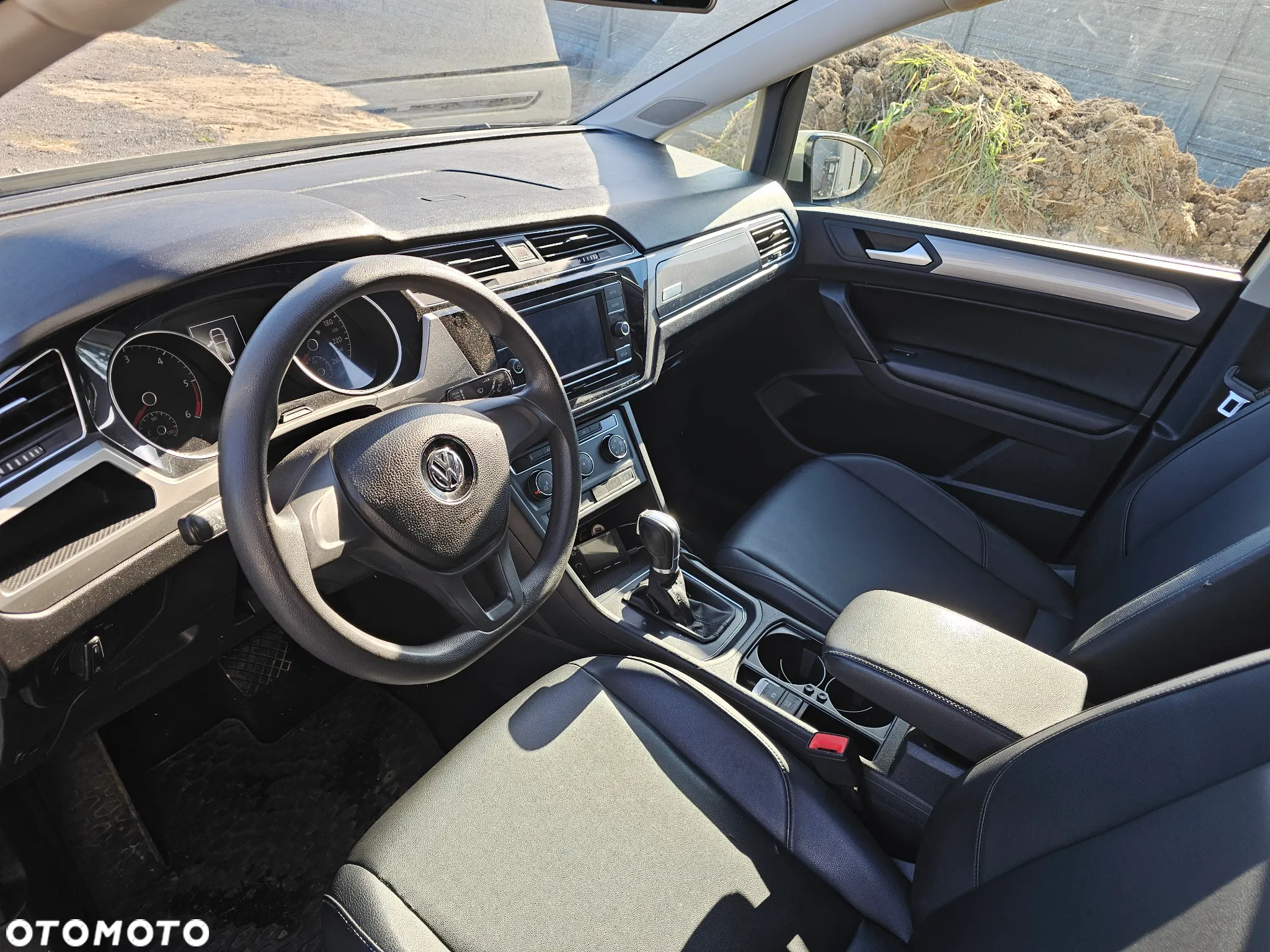 Volkswagen Touran 2.0 TDI SCR DSG Comfortline - 7