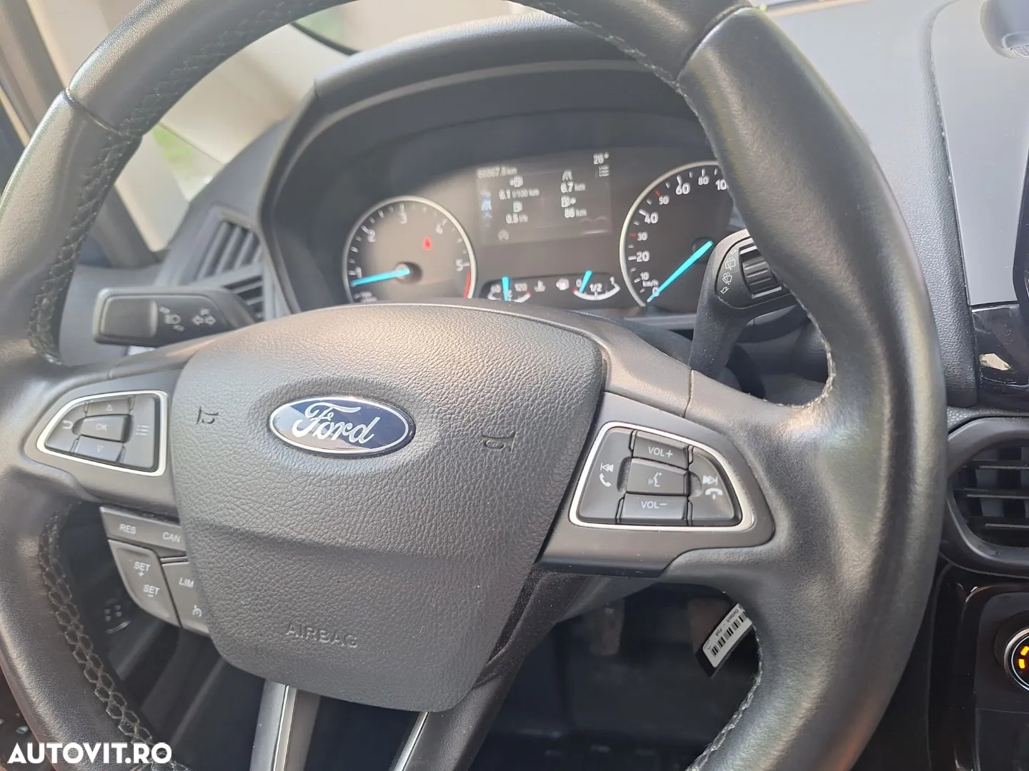 Ford EcoSport 1.5 EcoBlue Titanium - 23