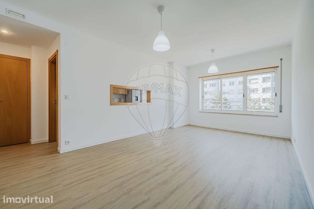 Apartamento T2 para arrendamento - Grande imagem: 2/33