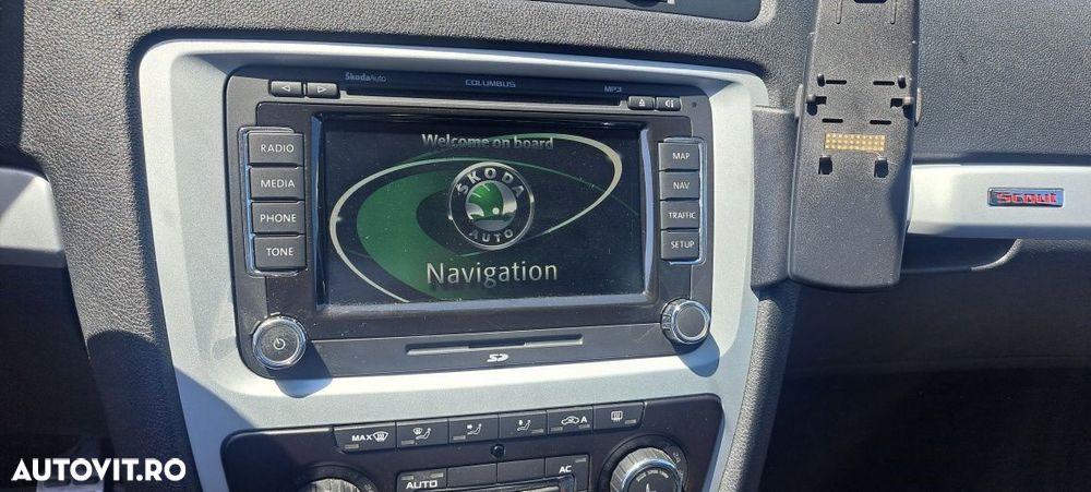 Navigatie mare Skoda VW RNS 510 cu cod - 2