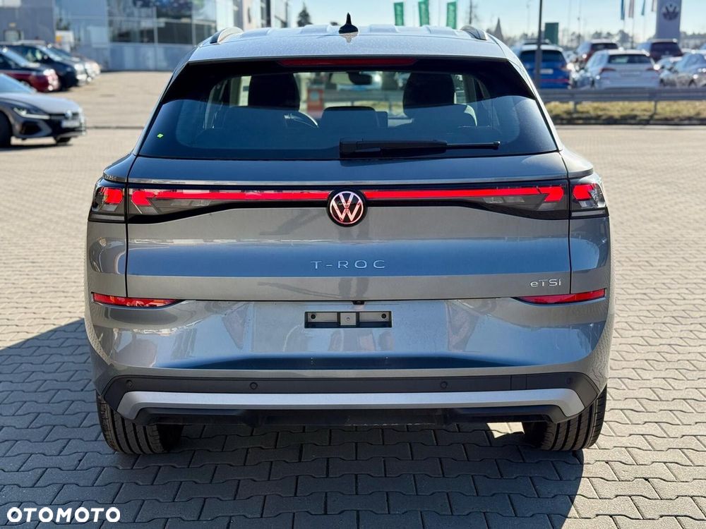 Volkswagen T-Roc 1.5 eTSI Life DSG - 9