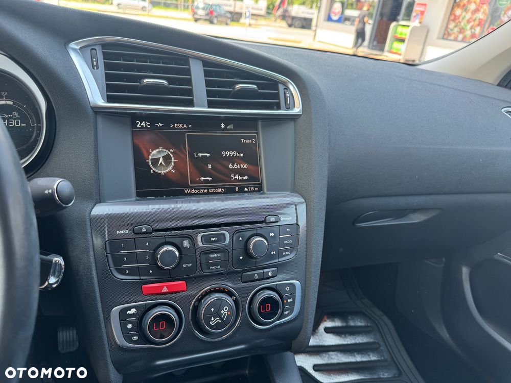 Citroën C4 2.0 HDi Exclusive - 13