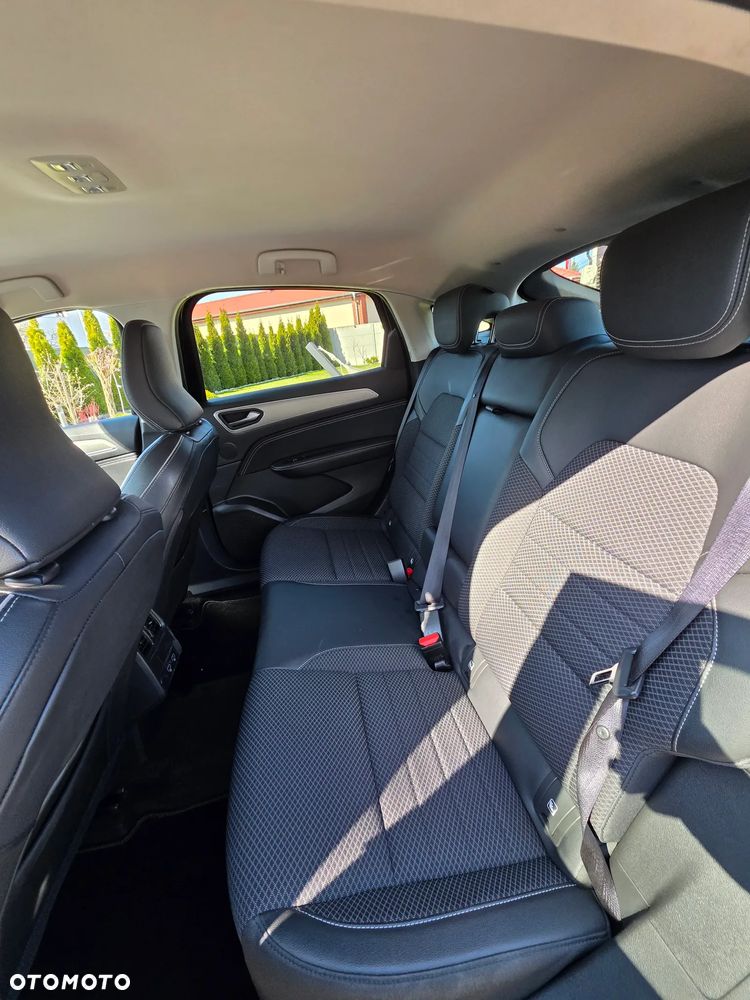 Renault Arkana E-TECH 145 INTENS - 20