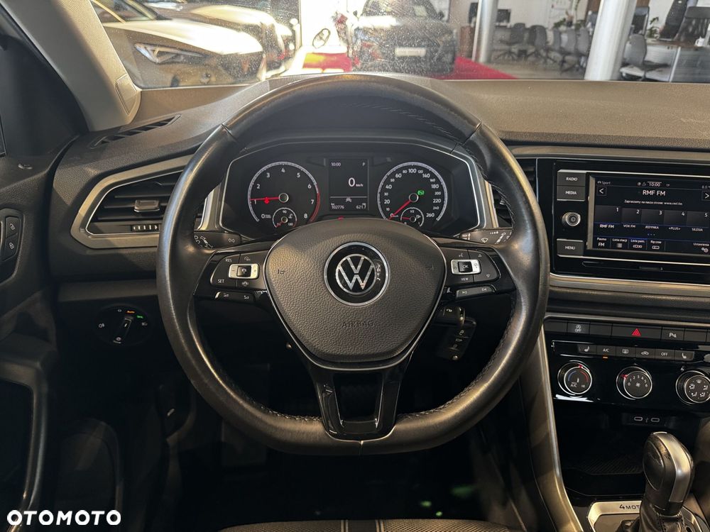 Volkswagen T-Roc - 15