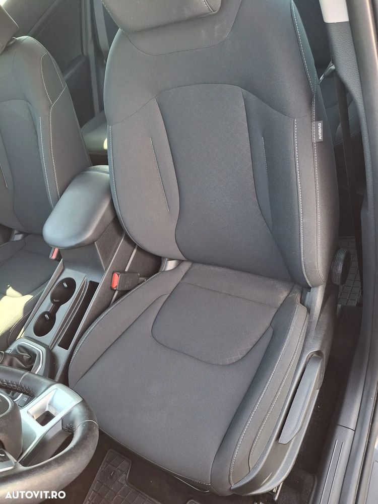 Kia Sportage 1.6 T-GDI 6MT 4x2 Urban - 11