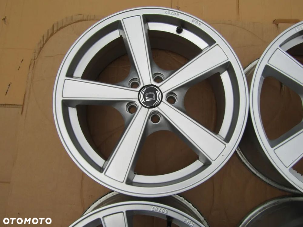 4x Felgi 17 Volvo V60 II S60 III V40 S80 XC40 C-MAX Kuga Puma Mondeo Focus - 7