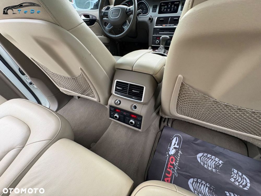 Audi Q7 3.0 TDI DPF clean diesel Quattro Tiptr - 39