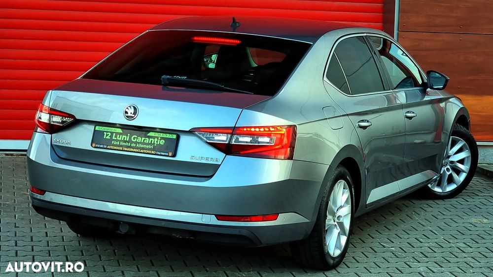 Skoda Superb 1.6 TDI DSG Style - 22