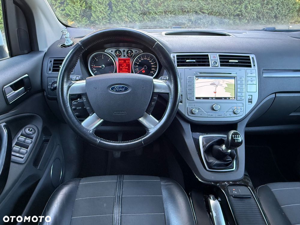 Ford Kuga - 6