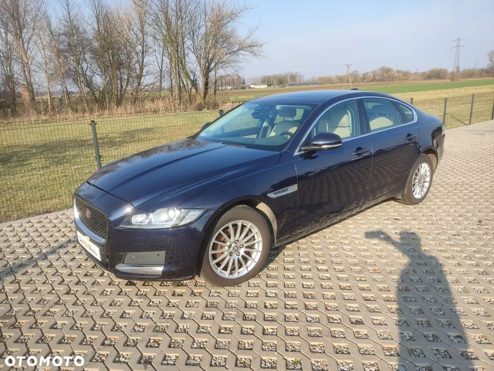 Jaguar XF E-Performance Prestige - 10